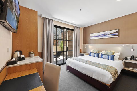 YEHS Hotel Sydney QVB - Holiday Adelaide 11