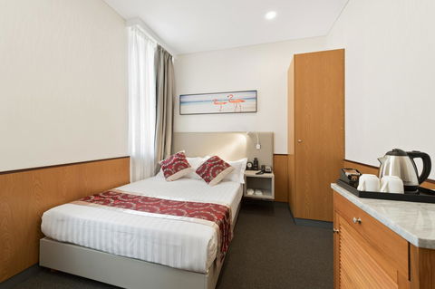YEHS Hotel Sydney QVB - Holiday Adelaide 35