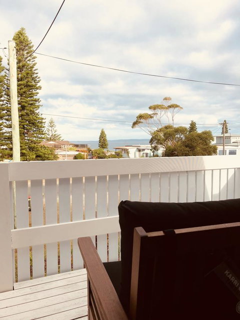 Little Blue Beach House - Holiday Adelaide 0