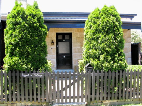 Apple Tree Cottage - Holiday Adelaide 32