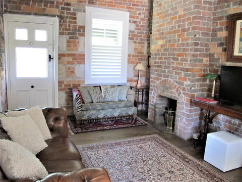 Apple Tree Cottage - Holiday Adelaide 13