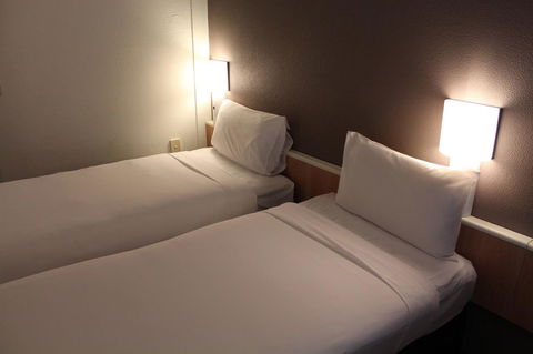 Ibis Thornleigh - Holiday Adelaide 20