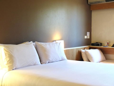 Ibis Thornleigh - Holiday Adelaide 23