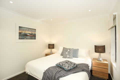 Beachfront 2 - Holiday Adelaide 17