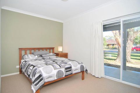 Huskisson Holiday Motel Cabins - Holiday Adelaide 30