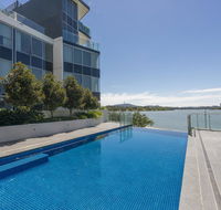 Accommodate Canberra - Lakefront - Holiday Adelaide