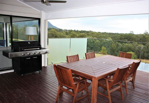 Wine Country Villas - Holiday Adelaide 4