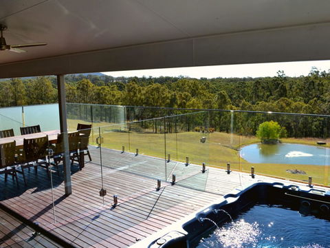 Wine Country Villas - Holiday Adelaide 11
