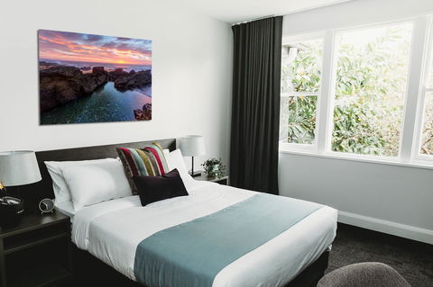 Coniston Hotel Wollongong - Holiday Adelaide 1