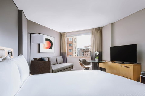 Novotel Sydney Darling Harbour - Holiday Adelaide 19