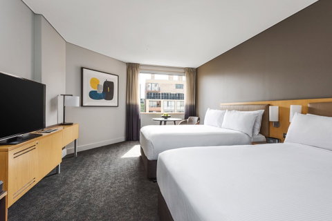 Novotel Sydney Darling Harbour - Holiday Adelaide 4