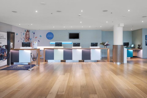 Novotel Sydney Darling Harbour - Holiday Adelaide 10