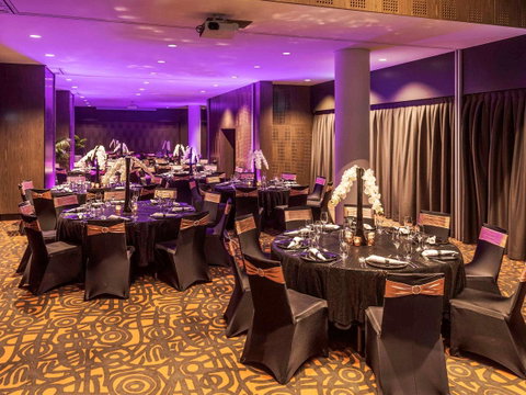 Novotel Sydney Darling Harbour - Holiday Adelaide 42