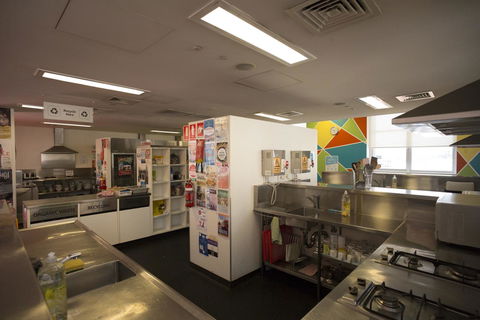 YHA Sydney Harbour - Holiday Adelaide 12