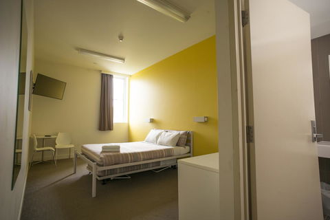 YHA Sydney Harbour - Holiday Adelaide 16