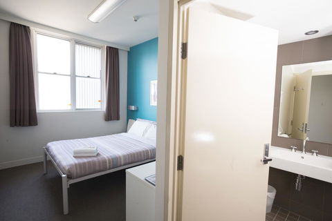 YHA Sydney Harbour - Holiday Adelaide 5