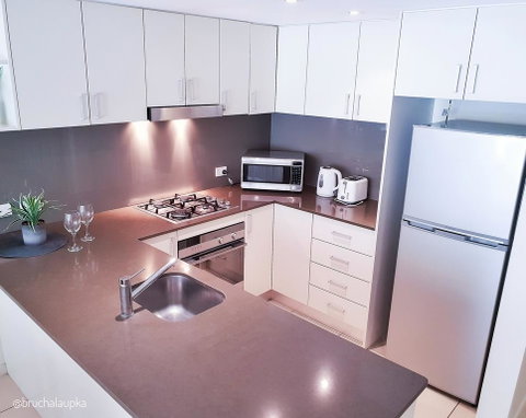 Wentworth Park Apartments - Holiday Adelaide 1
