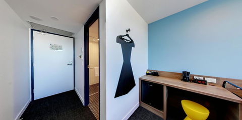 Ibis Budget Sydney Airport - Holiday Adelaide 12