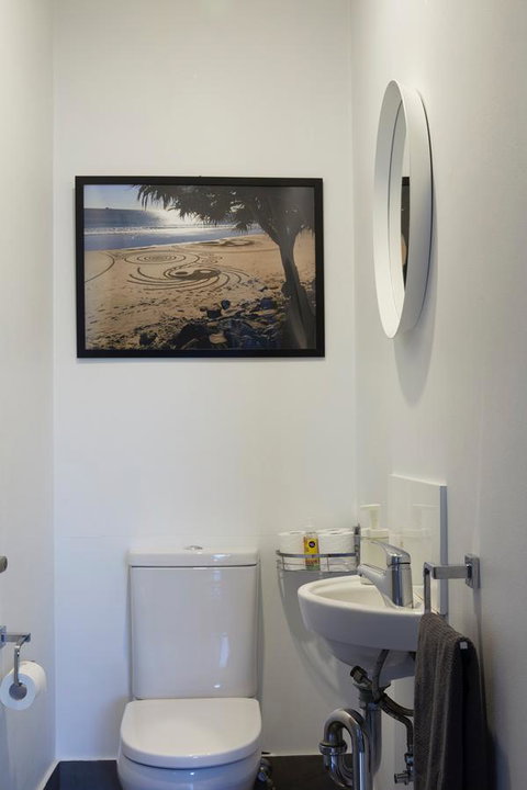 Byron Quarter Apartments - Holiday Adelaide 12