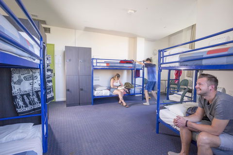 YHA Sydney Central - Holiday Adelaide 12