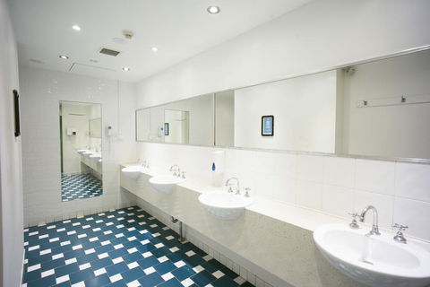 YHA Sydney Central - Holiday Adelaide 17