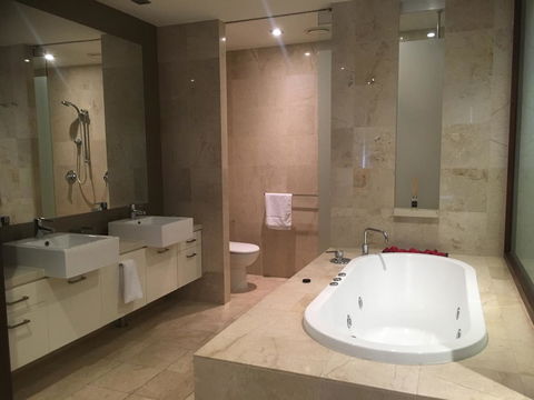 Santai 321 Beachside Studio - Holiday Adelaide 9