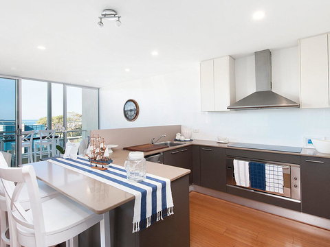 Blue View @ Fingal Bay - Holiday Adelaide 3