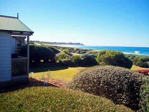Blue Lagoon Beach Resort - Holiday Adelaide 34