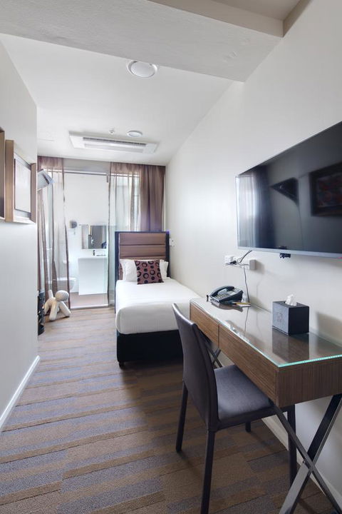 57Hotel - Holiday Adelaide 11