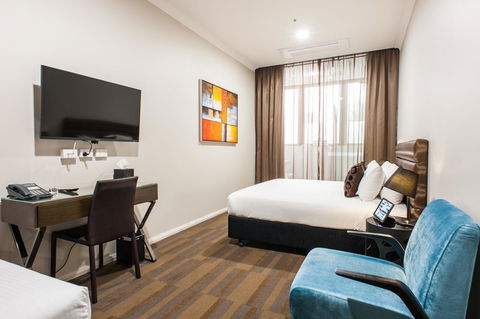 57Hotel - Holiday Adelaide 1