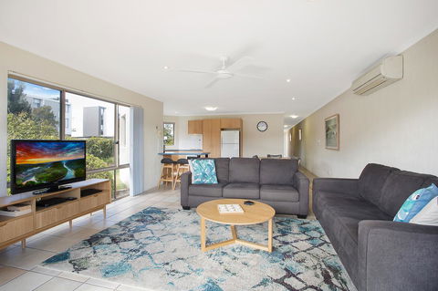 Sails Luxury Apartments Merimbula - Holiday Adelaide 17