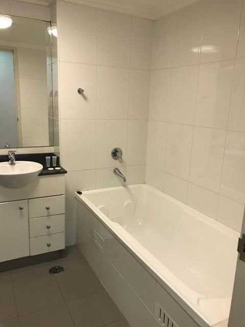 Fiori Apartments - Holiday Adelaide 26
