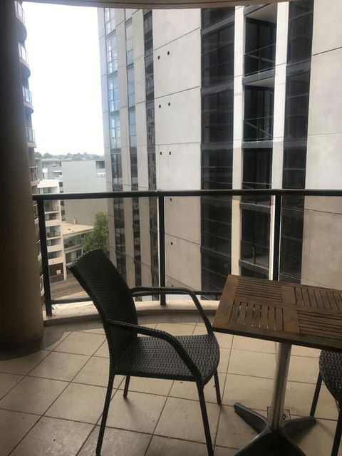 Fiori Apartments - Holiday Adelaide 6