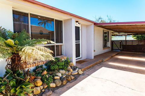 Sunbaker Pet Friendly Awards Finalist 4 Mins Walk To Culburra Beach - Holiday Adelaide 34