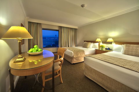 Stamford Plaza Sydney Airport Hotel & Conference Centre - Holiday Adelaide 12