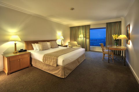 Stamford Plaza Sydney Airport Hotel & Conference Centre - Holiday Adelaide 1