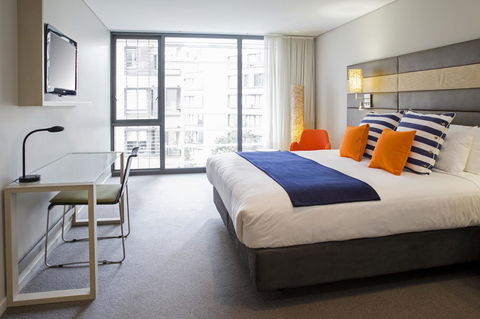 Novotel Newcastle Beach - Holiday Adelaide 9