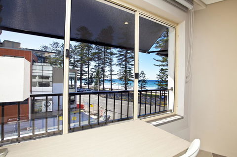 Manly Paradise Motel & Apartments - Holiday Adelaide 10