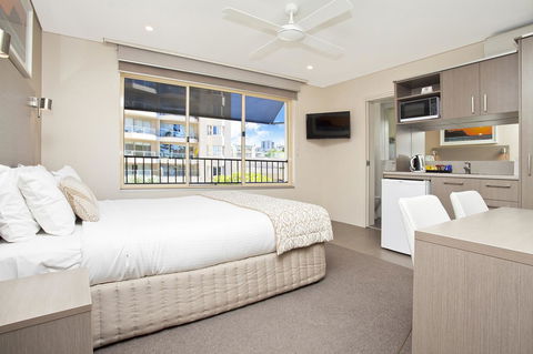 Manly Paradise Motel & Apartments - Holiday Adelaide 14