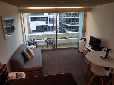 Manly Central Executive - Holiday Adelaide 6