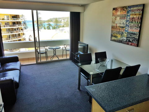Manly Central Executive - Holiday Adelaide 5