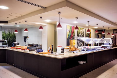 The Grace Hotel - Holiday Adelaide 14