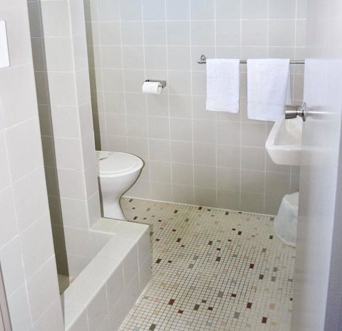 Commercial Hotel Motel Lithgow - Holiday Adelaide 16