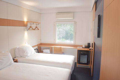 Ibis Budget - Gosford - Holiday Adelaide 6