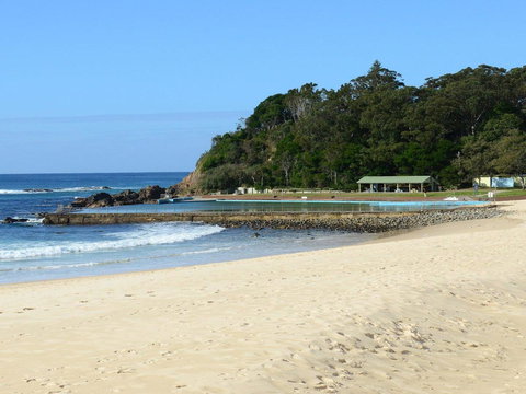 The Breakers 13 - Holiday Adelaide 4