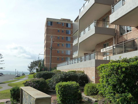 The Breakers 13 - Holiday Adelaide 3