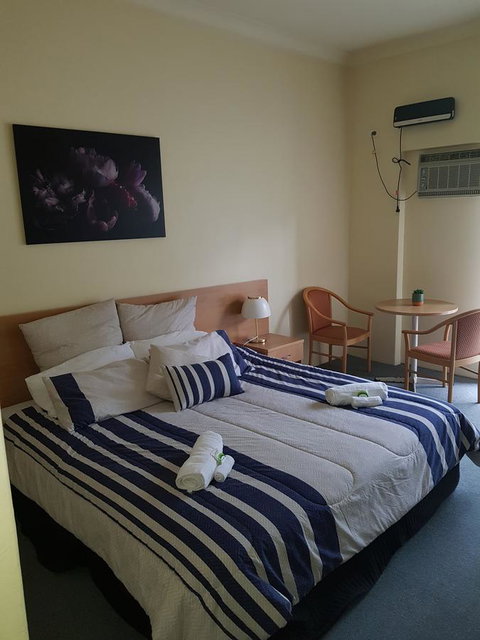 Rest Easy Motel - Holiday Adelaide 40