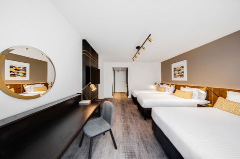 Vibe Hotel Sydney - Holiday Adelaide 15