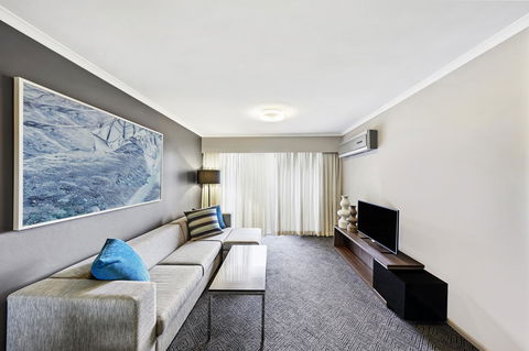 Adina Apartment Hotel Sydney Surry Hills - Holiday Adelaide 7
