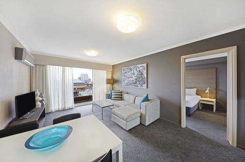 Adina Apartment Hotel Sydney Surry Hills - Holiday Adelaide 10